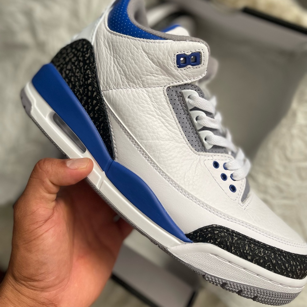 Jordan Retro 3 “Racer Blue”